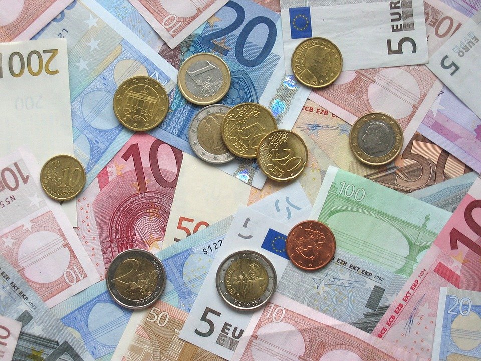 Euro, Banknoty, Monety, Waluta Europejska, Biznes