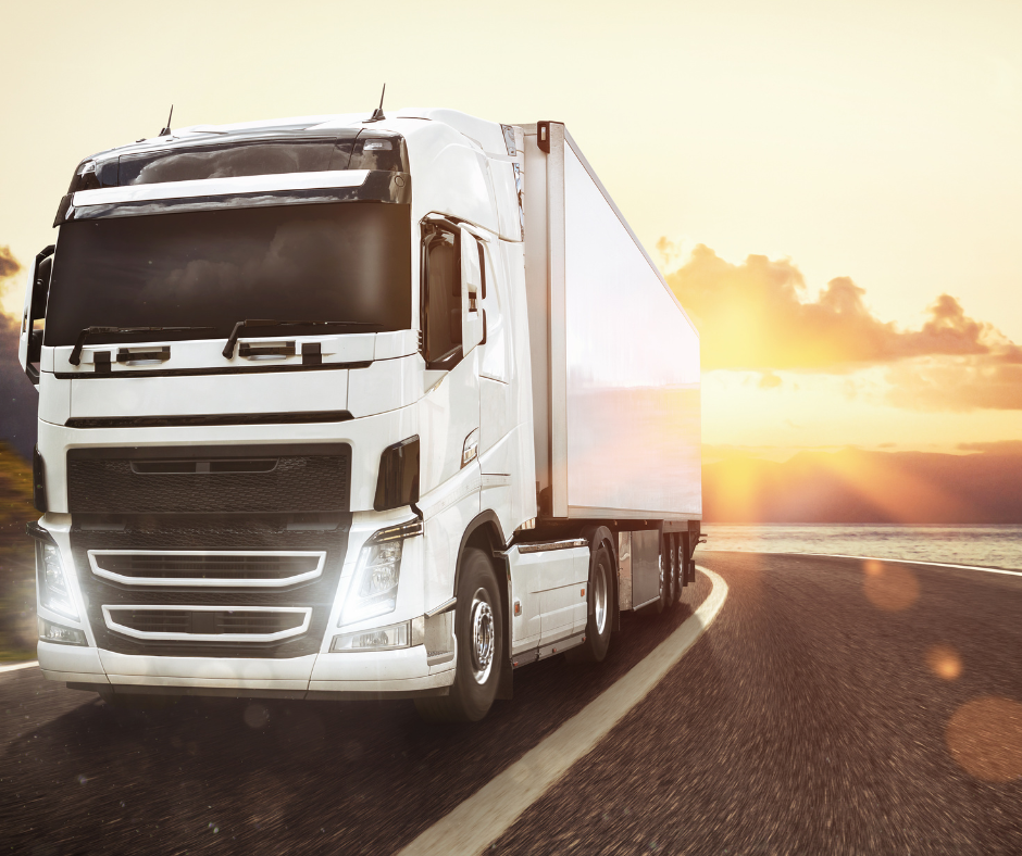 Obraz zawierający ciężarówka, zewnętrzne, transport, przyczepa Opis wygenerowany automatycznie